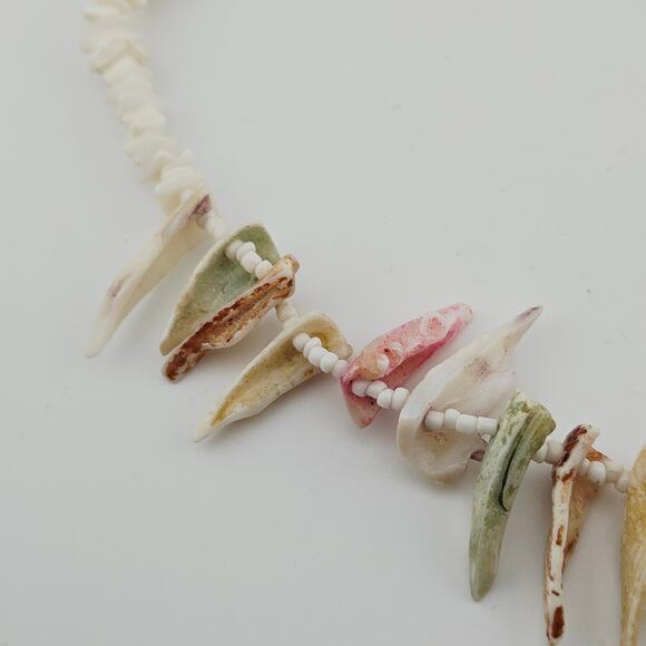 Vintage Spike Seashell Necklace White Multicolor Shell Beaded Retro Surfer - Picture 2 of 6